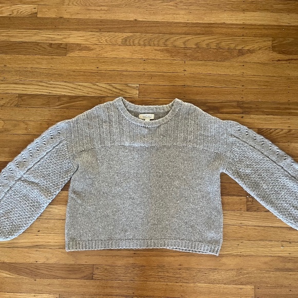 Velvet by Graham & Spencer cashmere sweater size M - Picture 1 of 1